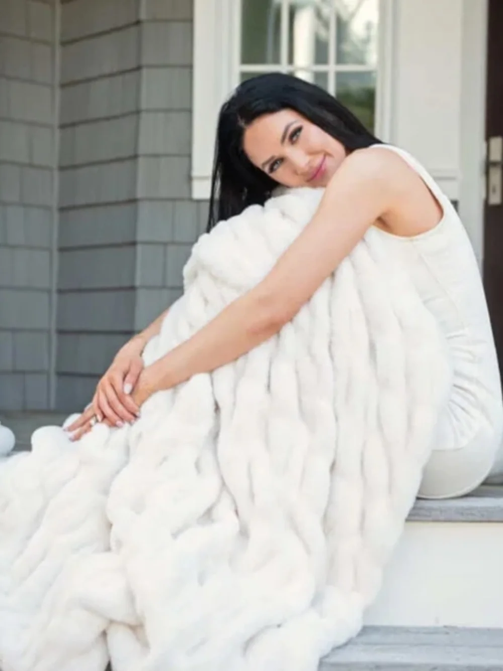 Minky Couture Hugs Cream Plush  Blanket -Adult - Picture 2 of 5